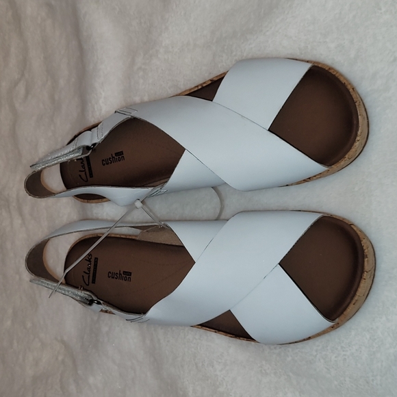 Clark Collection Shoes - NWOT Clarks White Leather Cross Band Wedge Sandals - Stasha Hale Womens Size 11M